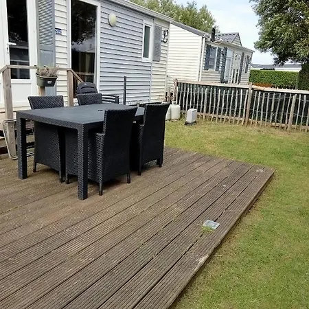 Stacaravan Met Eigen Terras En Tuin 6personen *