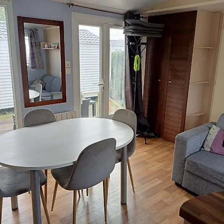 Camping Stacaravan Met Eigen Terras En Tuin 6personen